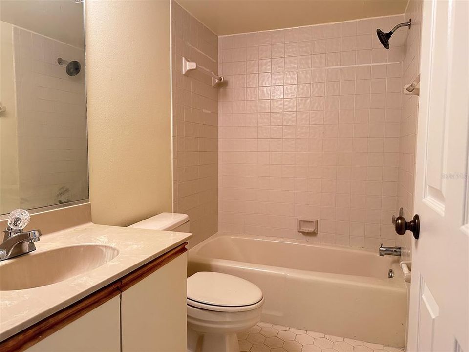 В аренду: $1,450 (2 спален, 2 ванн, 1178 Квадратных фут)