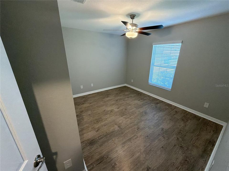 En Venta: $269,000 (4 camas, 2 baños, 1806 Pies cuadrados)