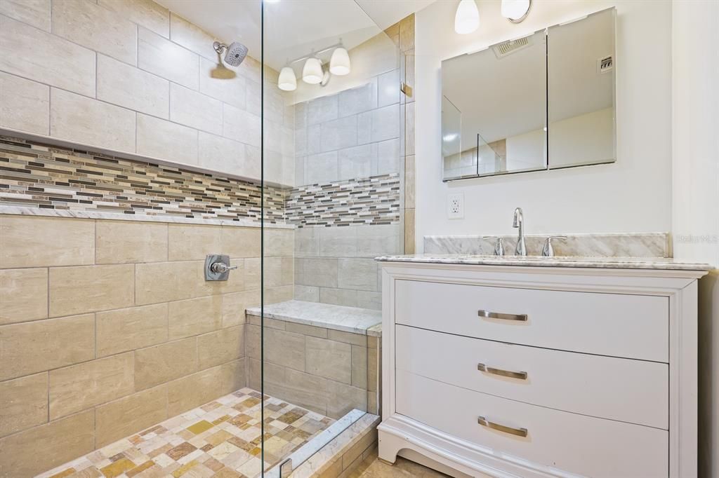 En Renta: $2,895 (3 camas, 2 baños, 1404 Pies cuadrados)