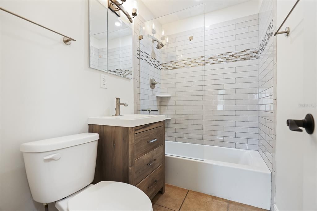 En Renta: $2,895 (3 camas, 2 baños, 1404 Pies cuadrados)