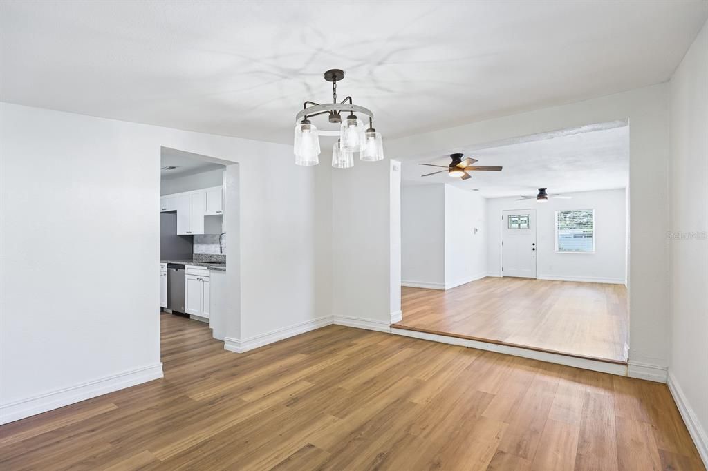 En Renta: $2,895 (3 camas, 2 baños, 1404 Pies cuadrados)