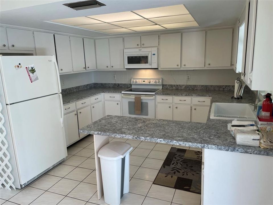 For Rent: $2,195 (2 beds, 2 baths, 1242 Square Feet)