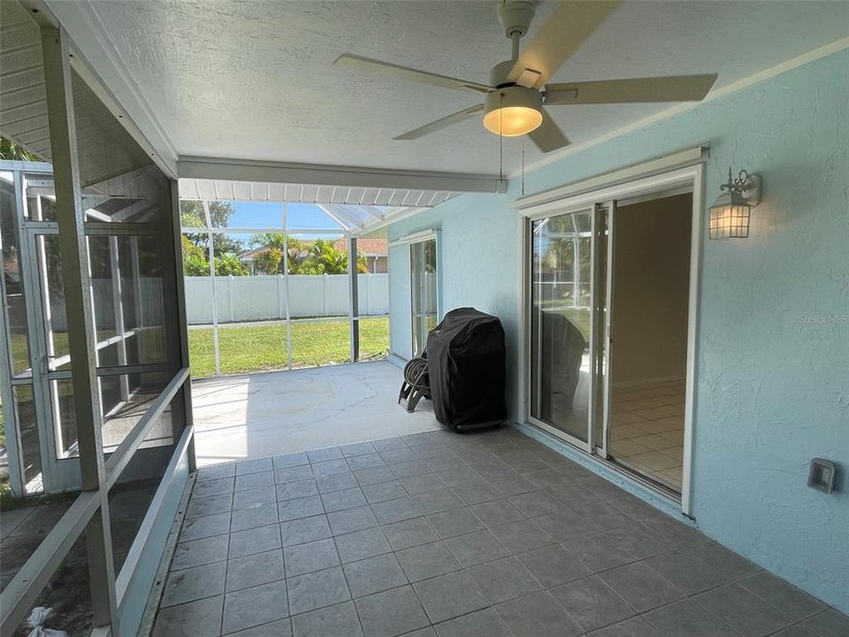 For Rent: $2,195 (2 beds, 2 baths, 1242 Square Feet)