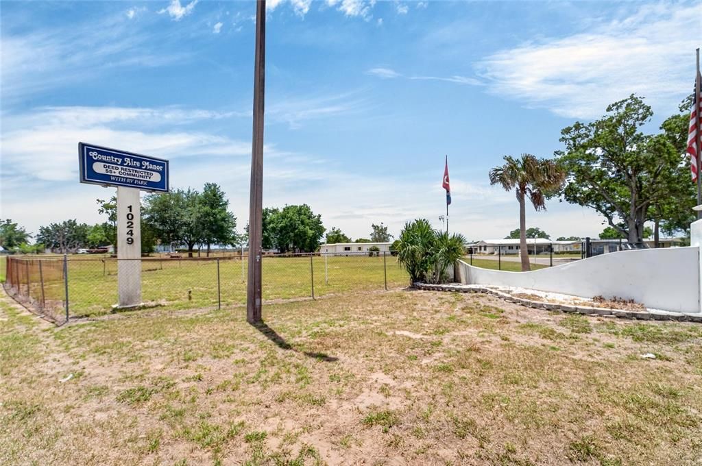 For Sale: $299,960 (3 beds, 2 baths, 1710 Square Feet)
