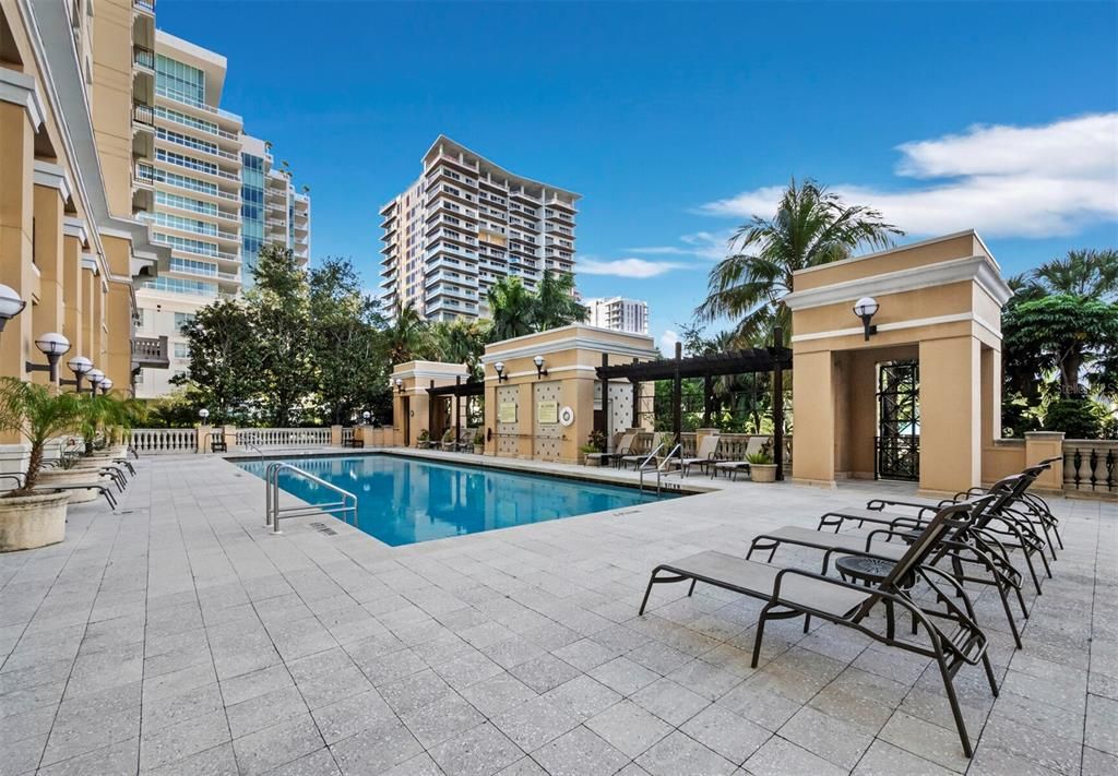 En Venta: $375,000 (1 camas, 1 baños, 700 Pies cuadrados)