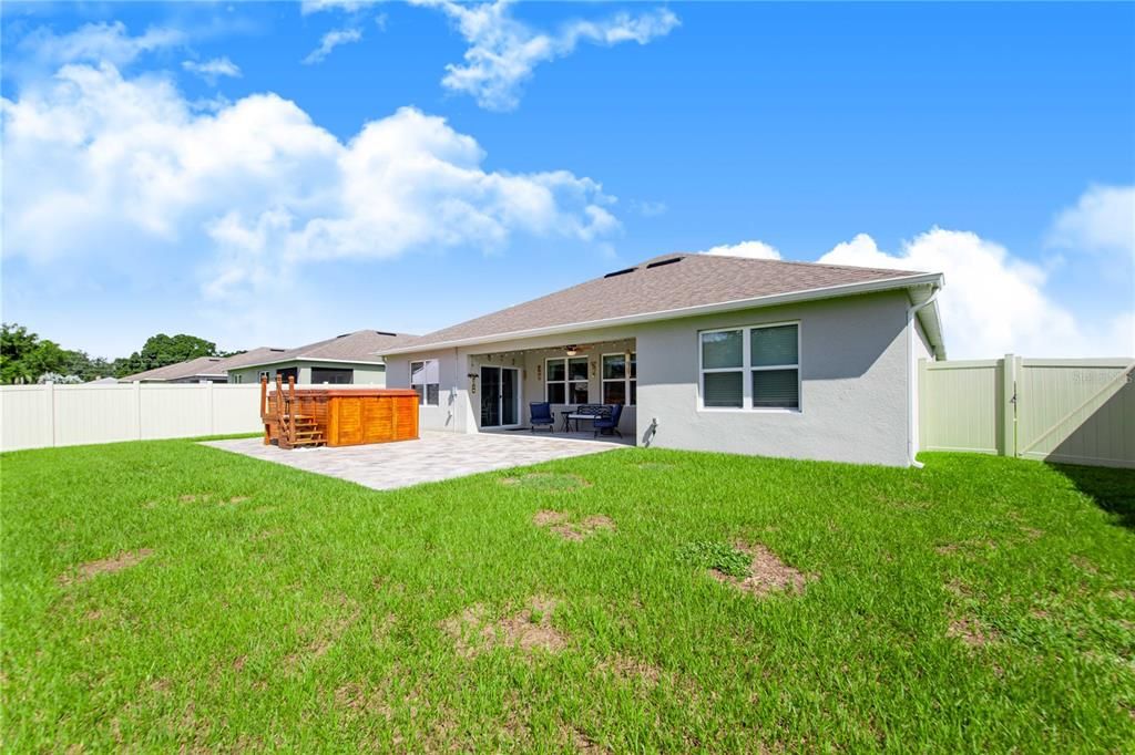 For Sale: $370,000 (4 beds, 2 baths, 2360 Square Feet)