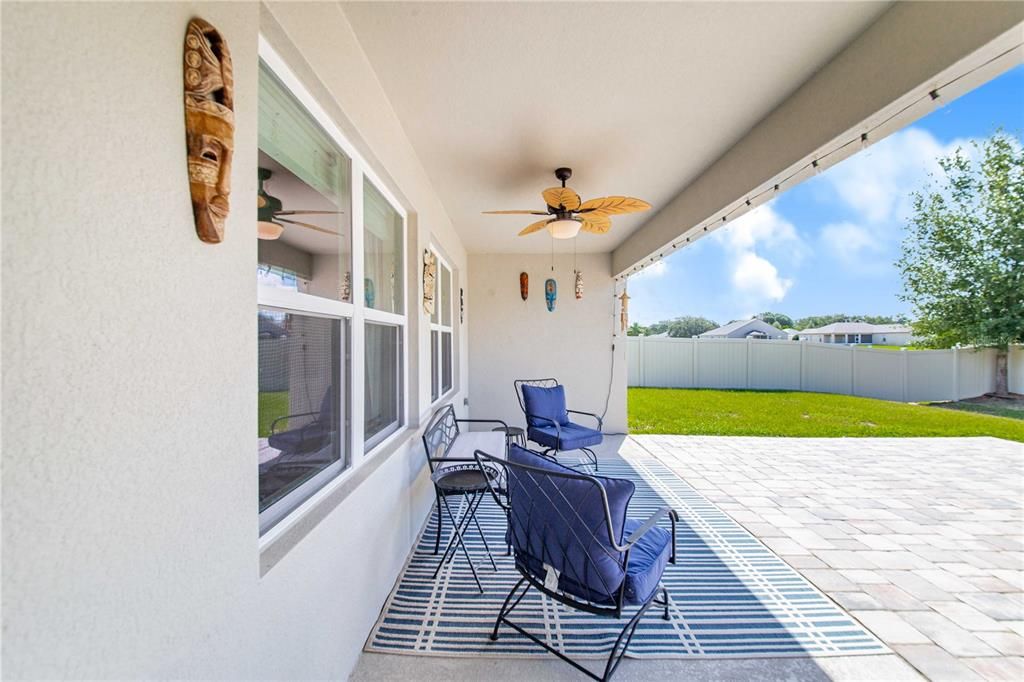 For Sale: $370,000 (4 beds, 2 baths, 2360 Square Feet)