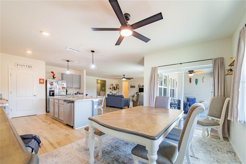 For Sale: $370,000 (4 beds, 2 baths, 2360 Square Feet)