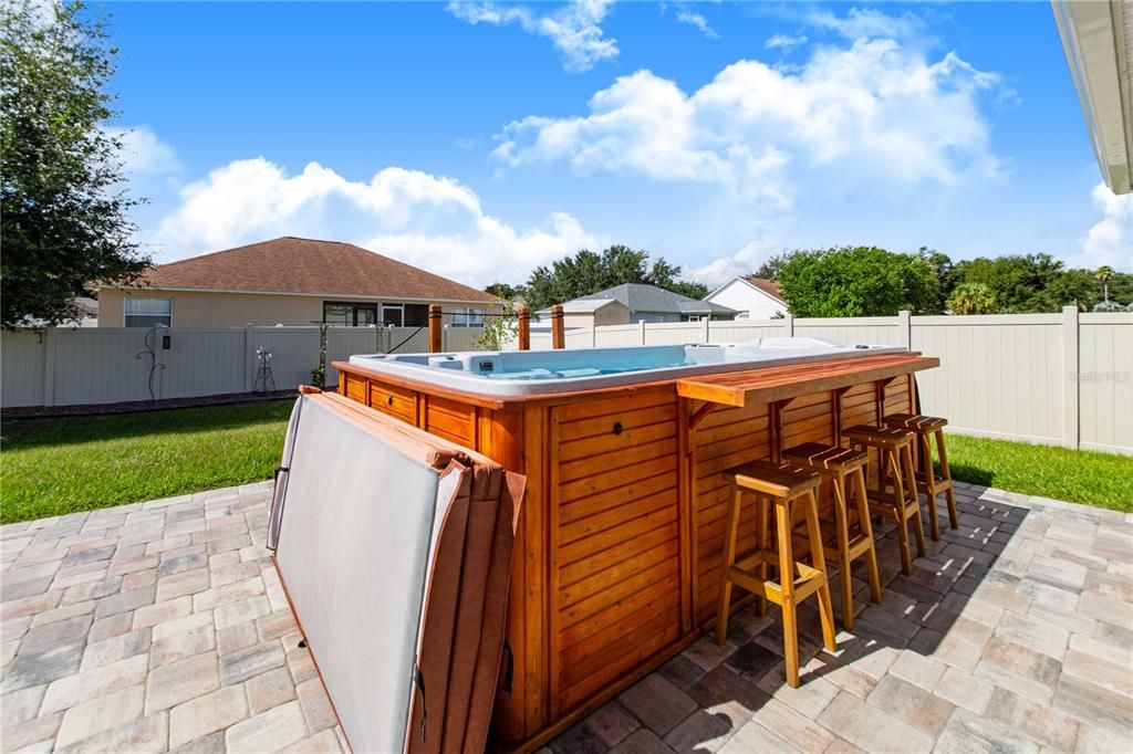 For Sale: $370,000 (4 beds, 2 baths, 2360 Square Feet)