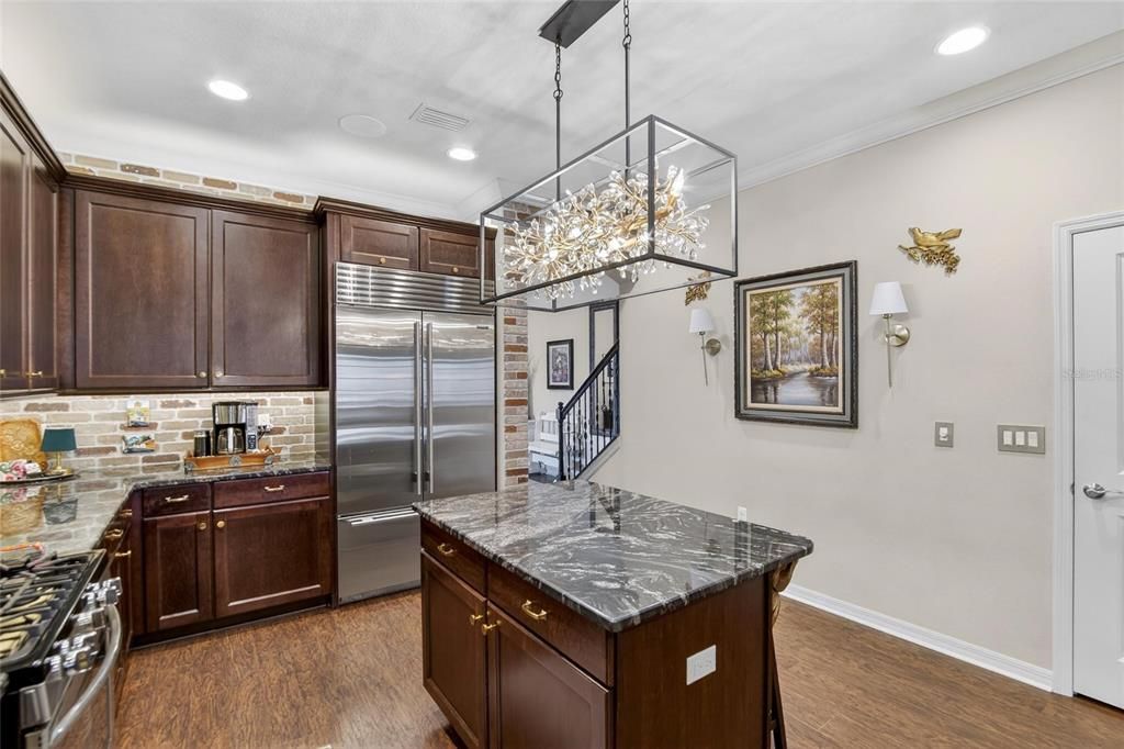 For Sale: $599,000 (4 beds, 2 baths, 3213 Square Feet)