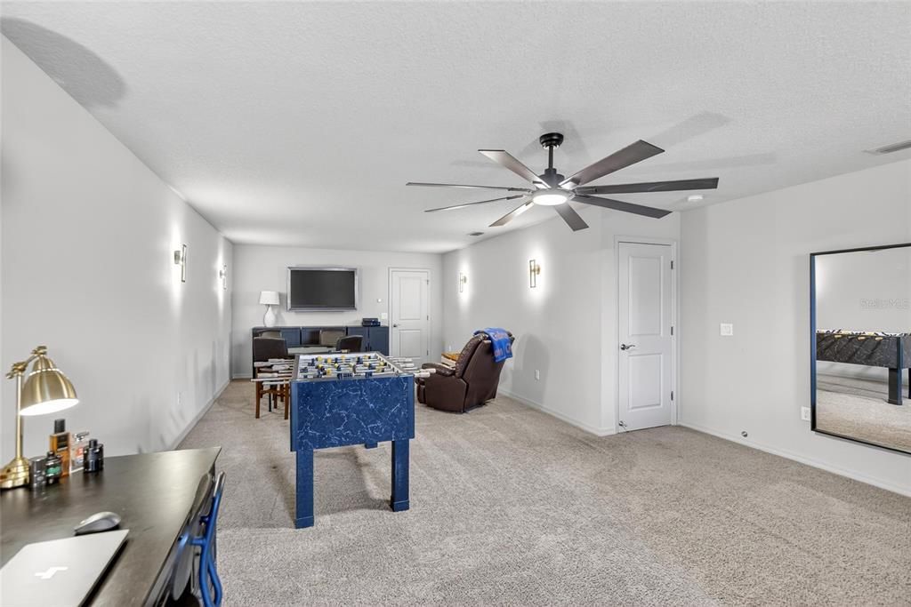 For Sale: $599,000 (4 beds, 2 baths, 3213 Square Feet)