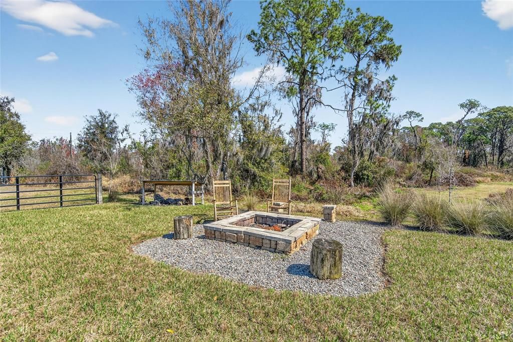 For Sale: $599,000 (4 beds, 2 baths, 3213 Square Feet)