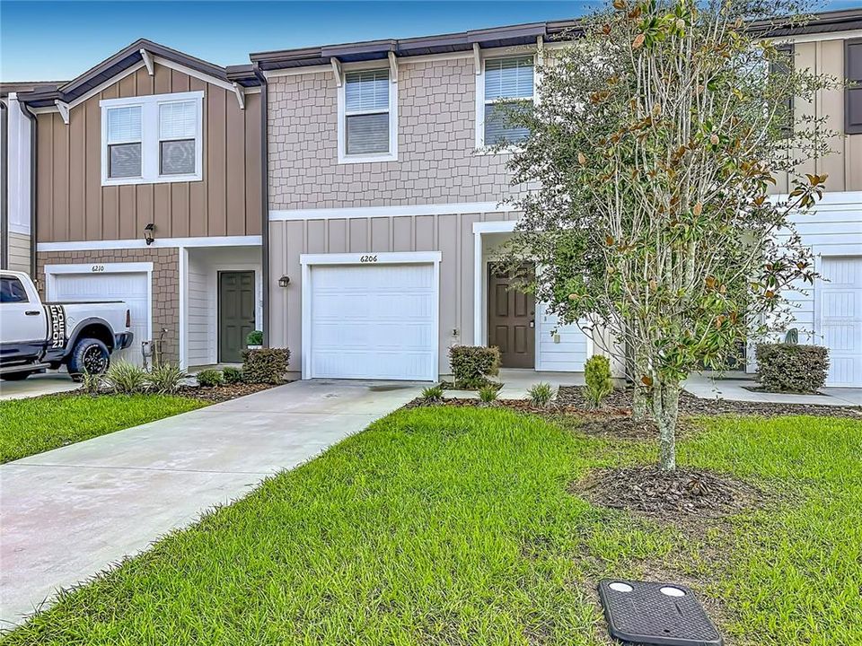 For Rent: $2,000 (3 beds, 2 baths, 1386 Square Feet)