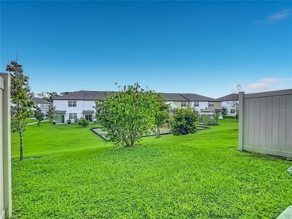 For Rent: $2,000 (3 beds, 2 baths, 1386 Square Feet)