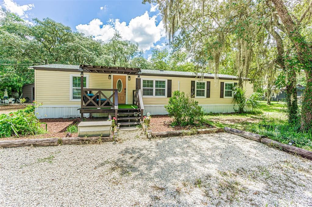 En Venta: $337,800 (5 camas, 3 baños, 1728 Pies cuadrados)