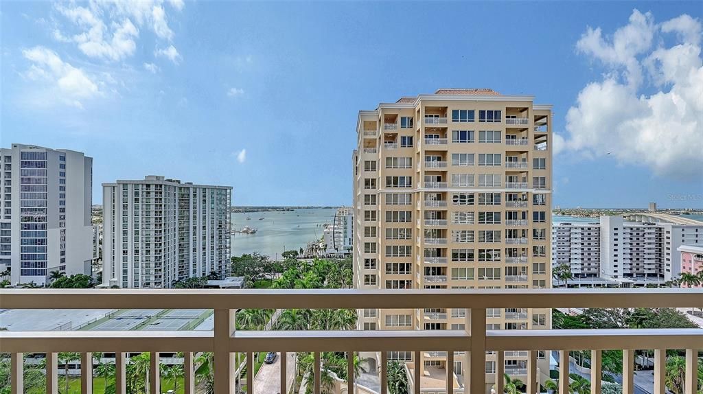 For Sale: $2,495,000 (2 beds, 2 baths, 2797 Square Feet)