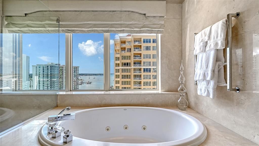 For Sale: $2,495,000 (2 beds, 2 baths, 2797 Square Feet)