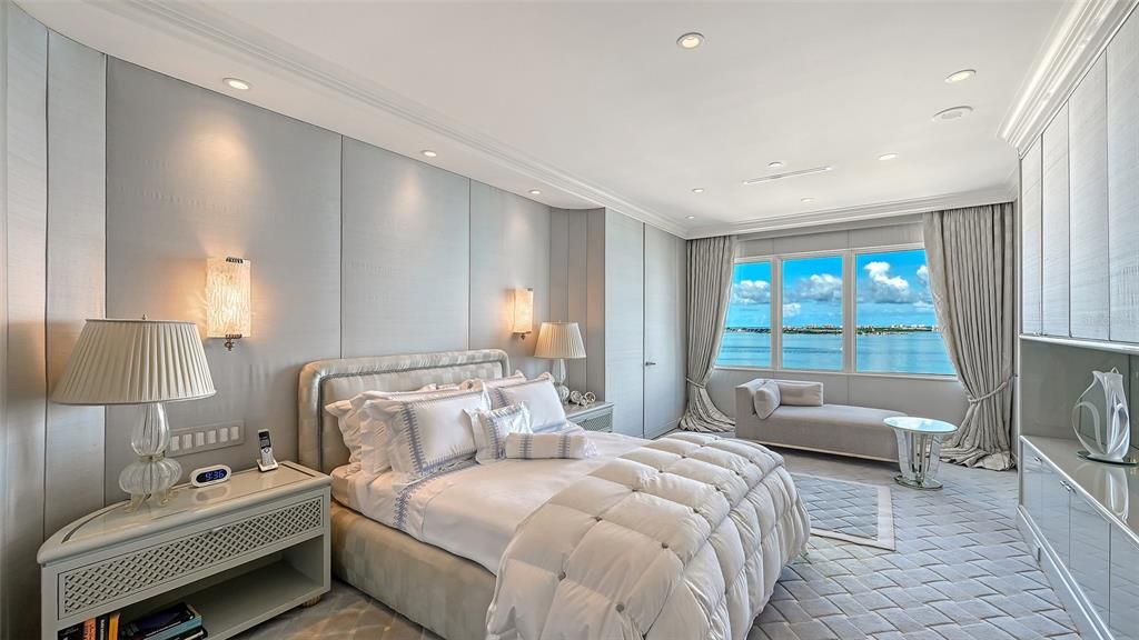 For Sale: $2,495,000 (2 beds, 2 baths, 2797 Square Feet)