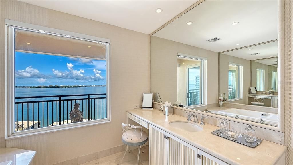 For Sale: $2,495,000 (2 beds, 2 baths, 2797 Square Feet)