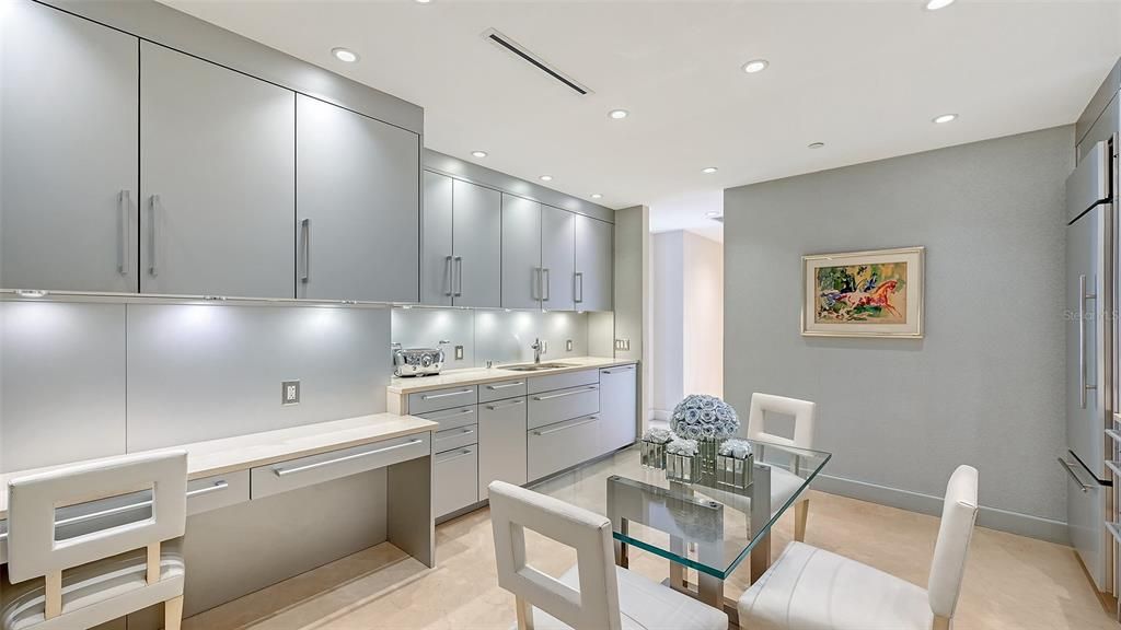 For Sale: $2,495,000 (2 beds, 2 baths, 2797 Square Feet)