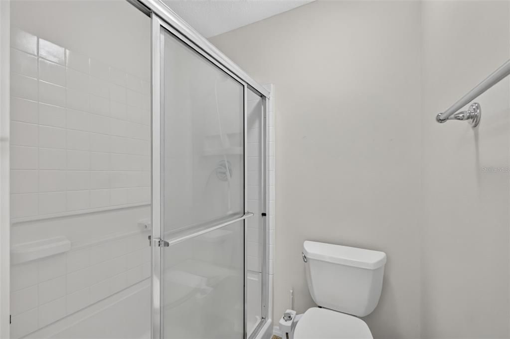 For Sale: $250,000 (2 beds, 2 baths, 1188 Square Feet)