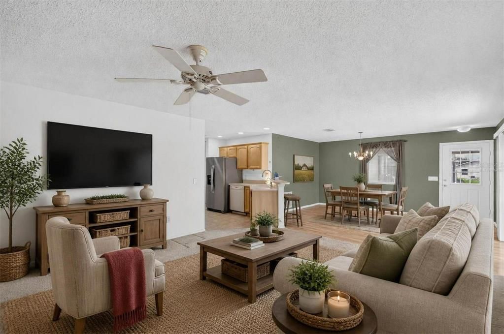 For Sale: $250,000 (2 beds, 2 baths, 1188 Square Feet)