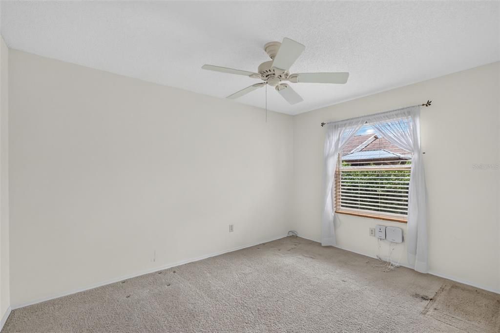 For Sale: $250,000 (2 beds, 2 baths, 1188 Square Feet)