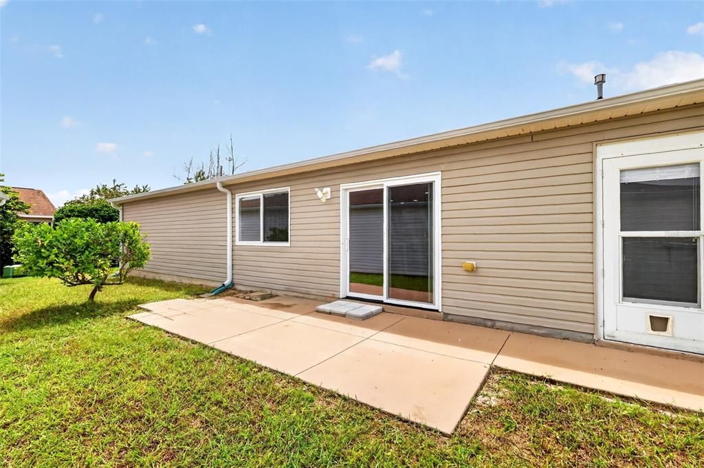 For Sale: $250,000 (2 beds, 2 baths, 1188 Square Feet)