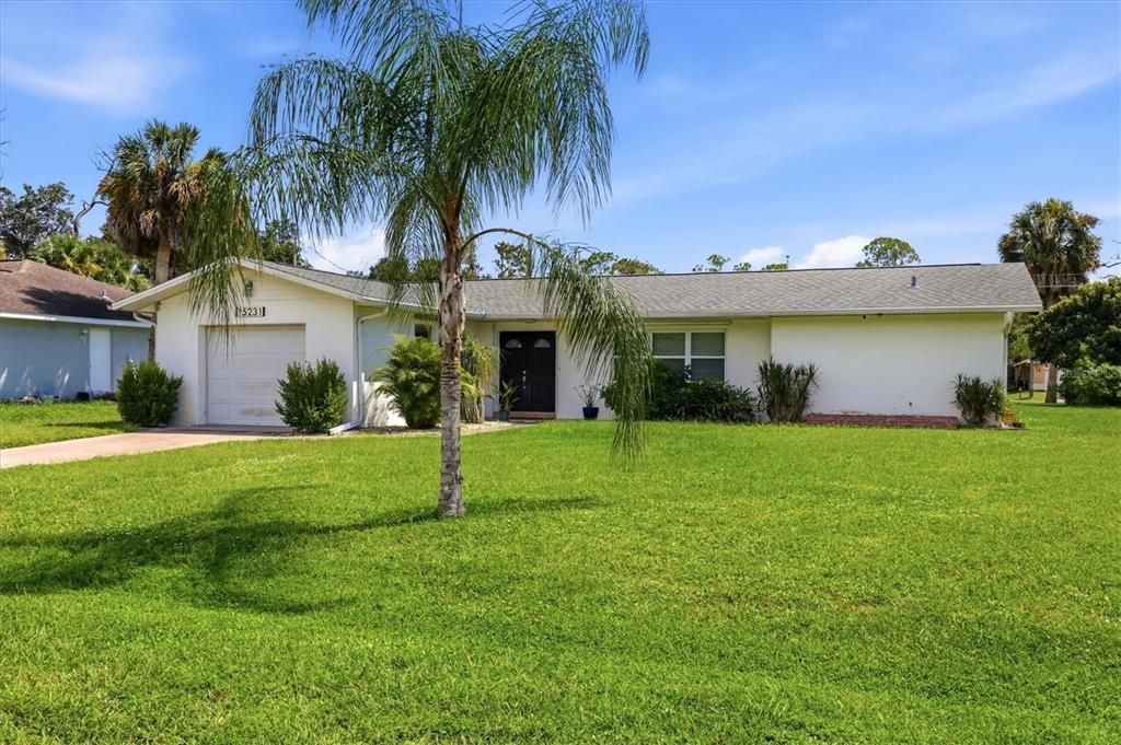 For Sale: $370,000 (2 beds, 2 baths, 1578 Square Feet)
