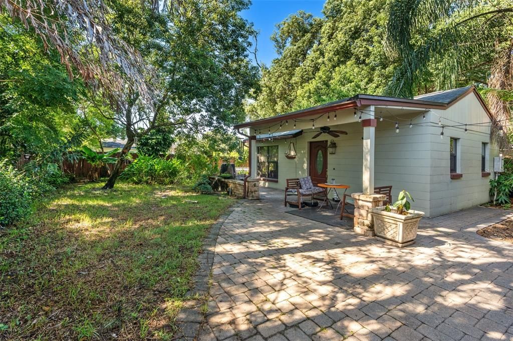 En Venta: $709,900 (4 camas, 2 baños, 1940 Pies cuadrados)