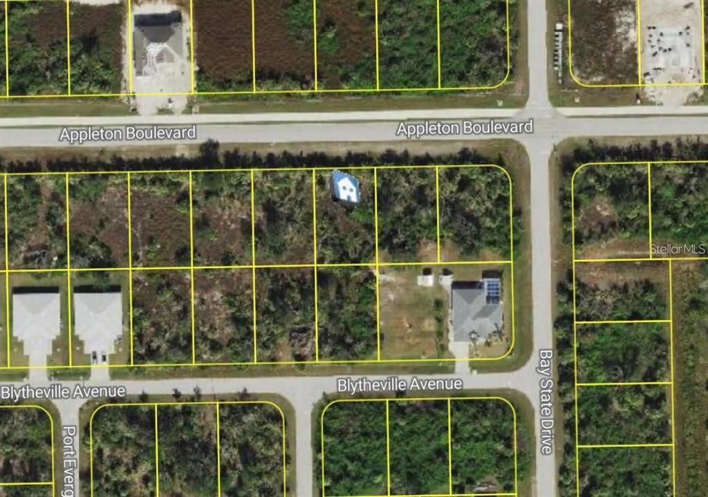 For Sale: $22,000 (0.23 acres)