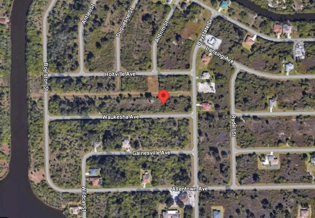En Venta: $25,000 (0.23 acres)