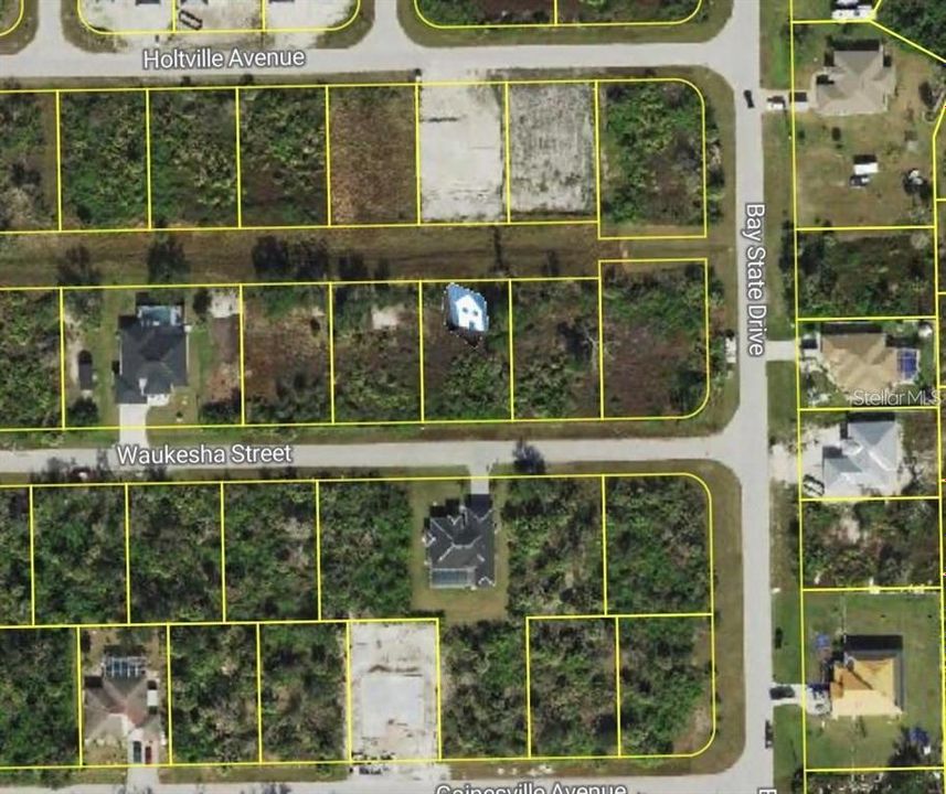 En Venta: $25,000 (0.23 acres)