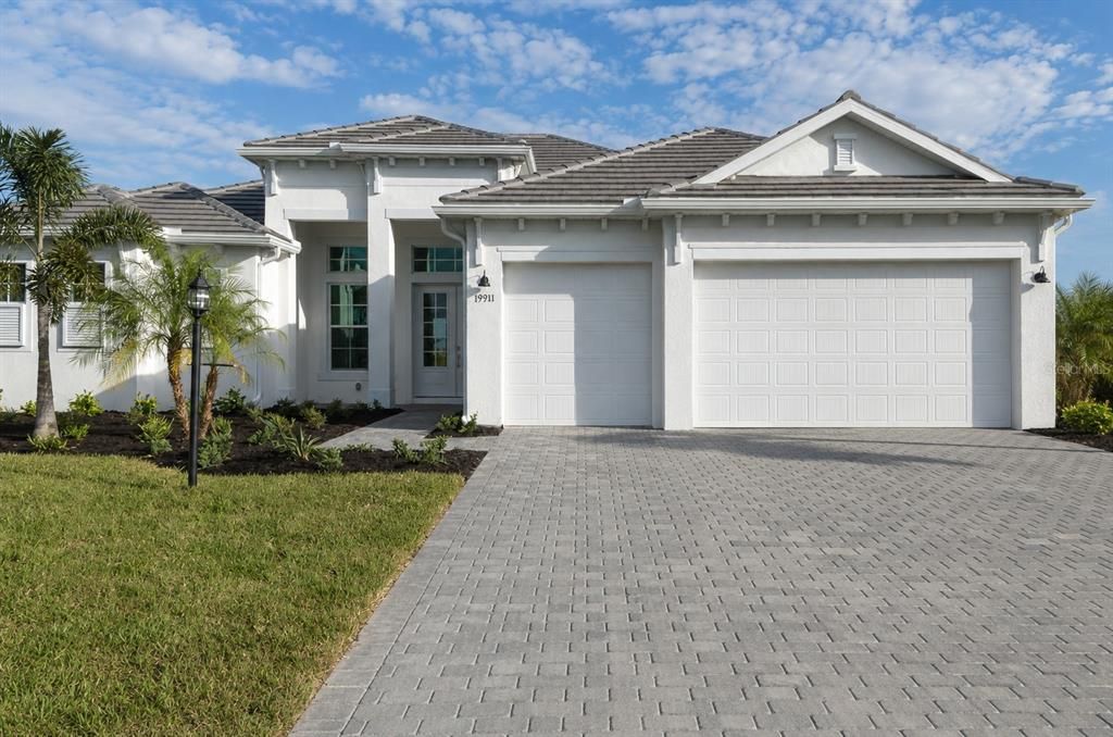 Recently Sold: $1,209,920 (3 beds, 3 baths, 2689 Square Feet)
