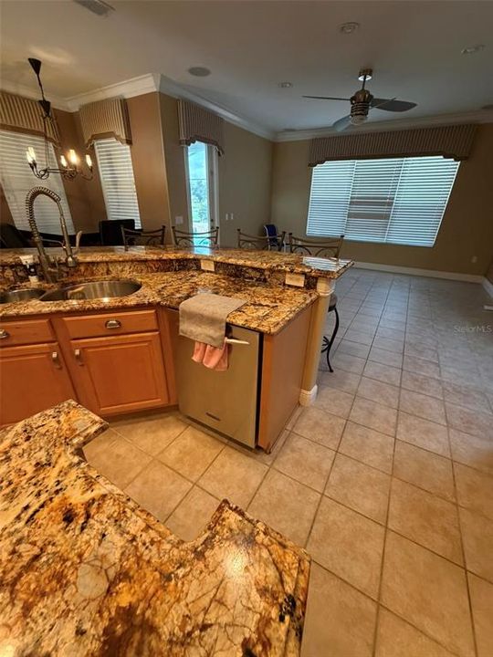 For Rent: $3,325 (4 beds, 3 baths, 3098 Square Feet)