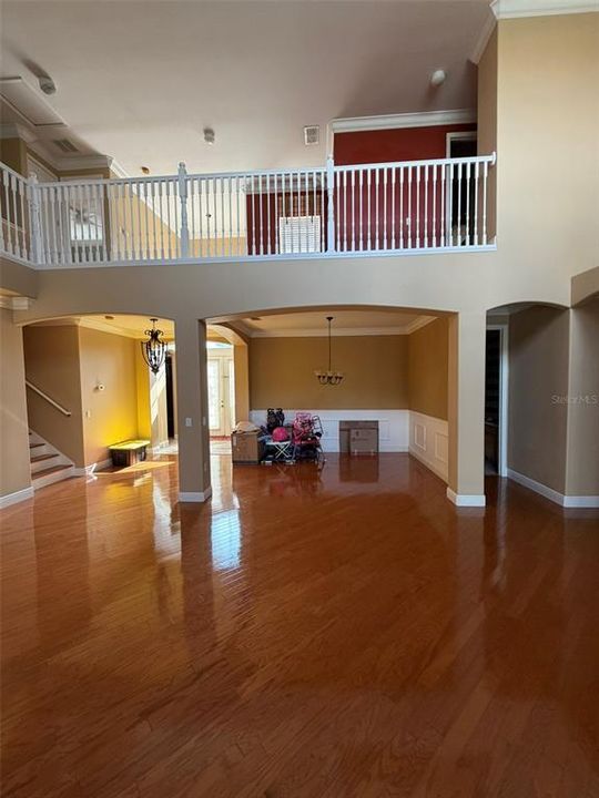 For Rent: $3,325 (4 beds, 3 baths, 3098 Square Feet)