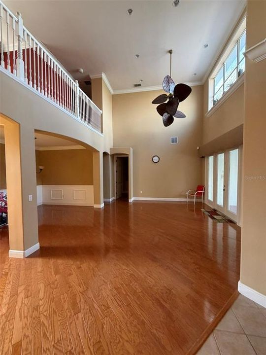For Rent: $3,325 (4 beds, 3 baths, 3098 Square Feet)