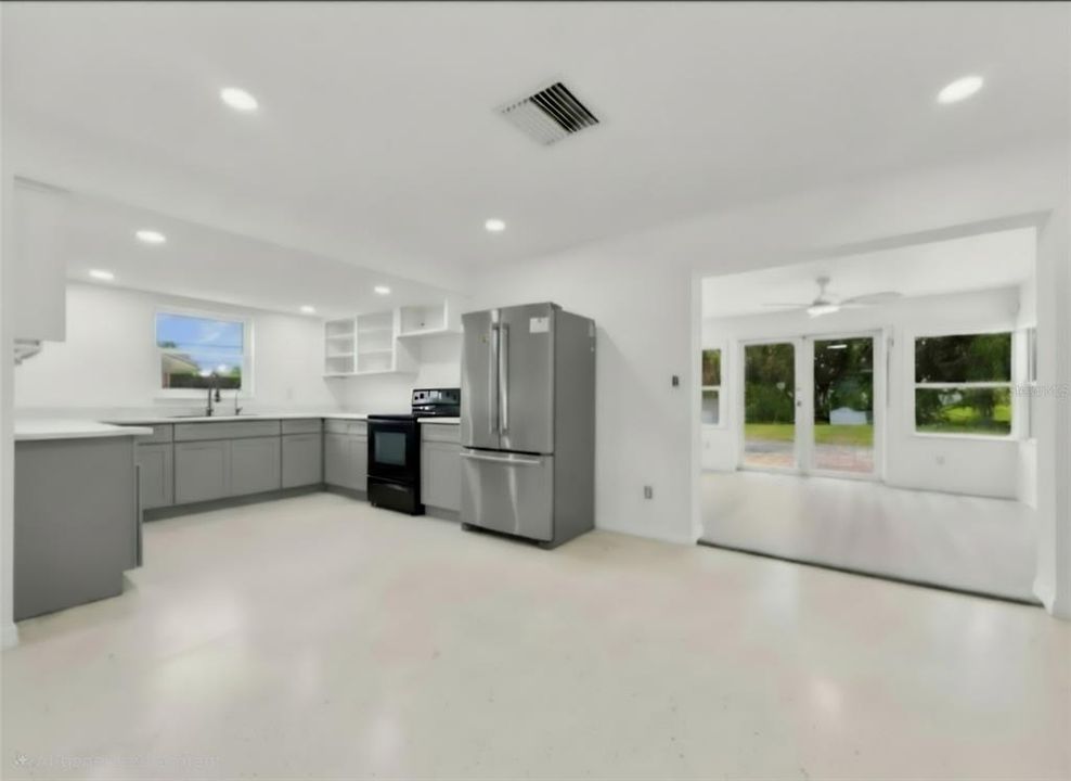 For Sale: $399,900 (2 beds, 2 baths, 1402 Square Feet)
