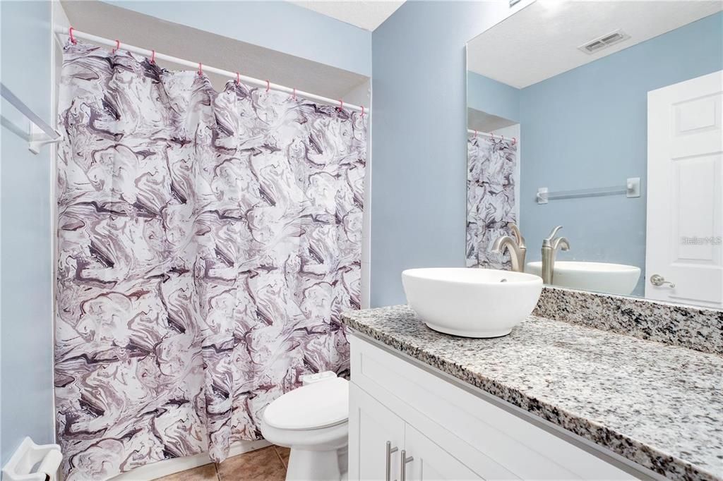 For Rent: $3,400 (4 beds, 3 baths, 2424 Square Feet)
