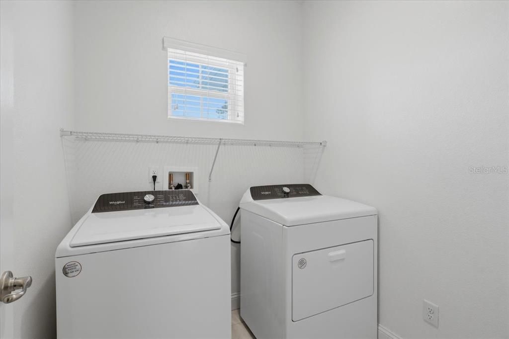 For Sale: $479,000 (3 beds, 2 baths, 2036 Square Feet)