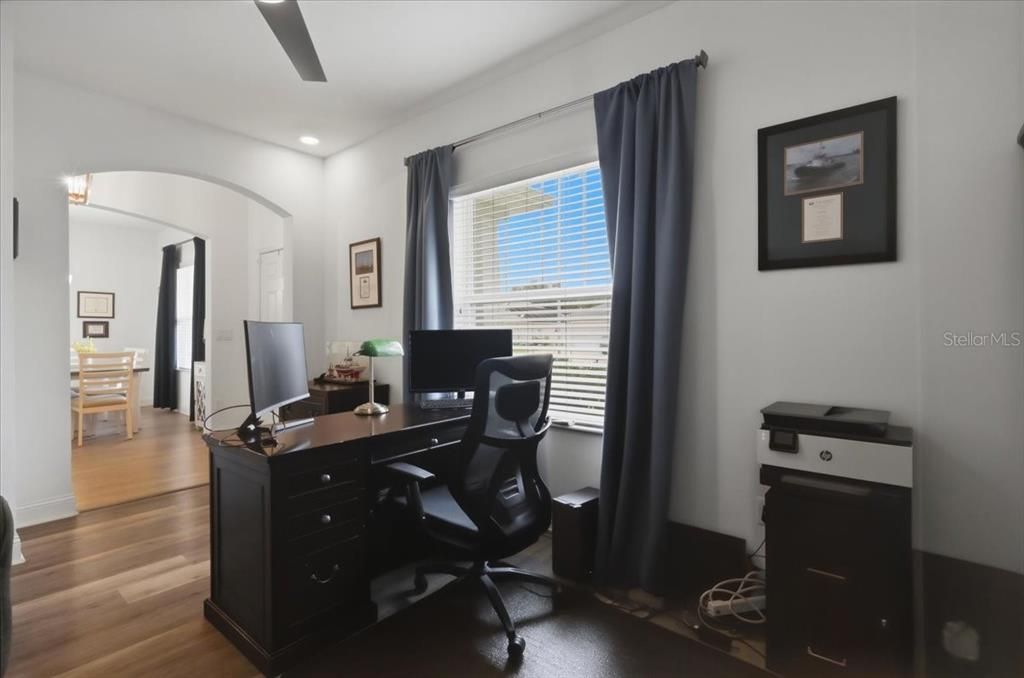 For Sale: $479,000 (3 beds, 2 baths, 2036 Square Feet)