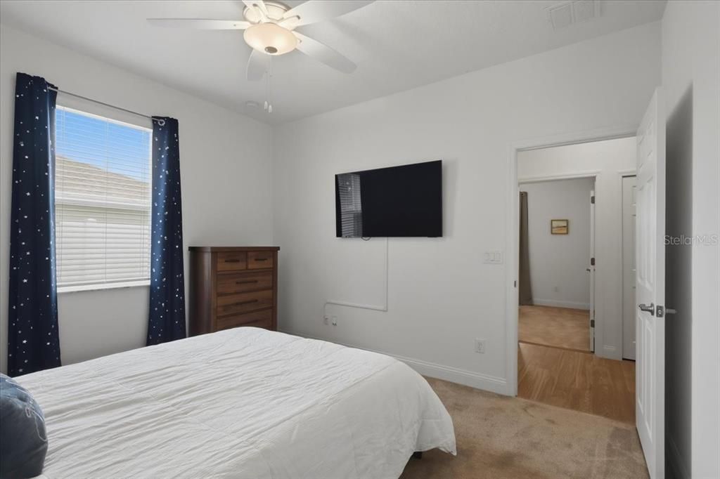 For Sale: $479,000 (3 beds, 2 baths, 2036 Square Feet)