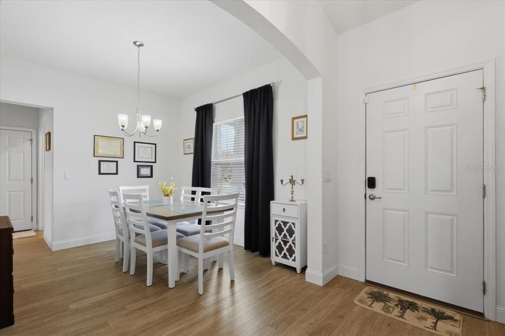 For Sale: $479,000 (3 beds, 2 baths, 2036 Square Feet)