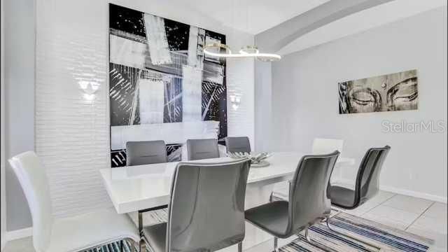 На продажу: $615,000 (6 спален, 4 ванн, 3462 Квадратных фут)
