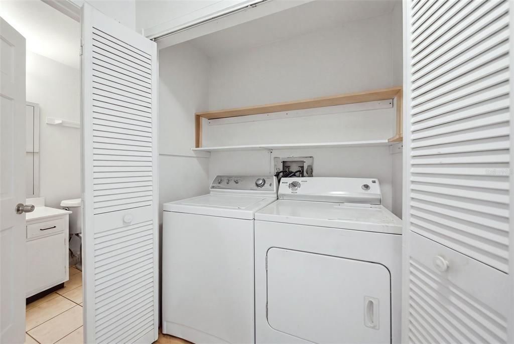 En Venta: $189,000 (2 camas, 2 baños, 974 Pies cuadrados)
