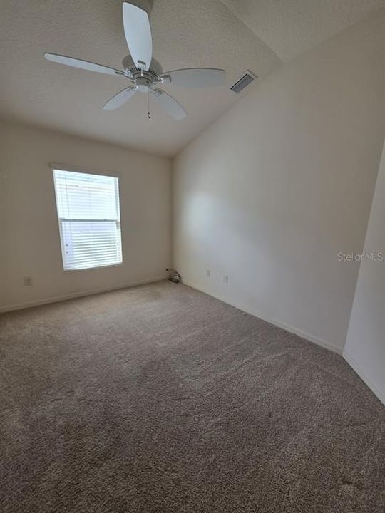 For Sale: $356,900 (3 beds, 2 baths, 1395 Square Feet)