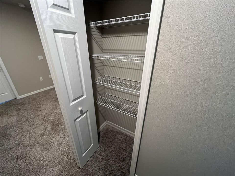 В аренду: $2,400 (3 спален, 2 ванн, 1570 Квадратных фут)