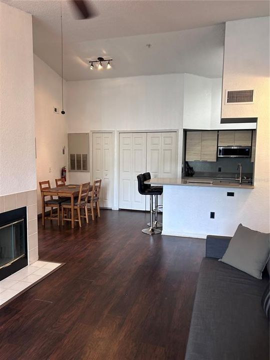 En Venta: $200,000 (1 camas, 1 baños, 721 Pies cuadrados)