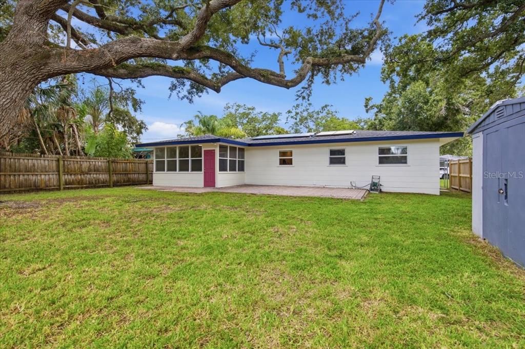 For Sale: $434,900 (3 beds, 1 baths, 1129 Square Feet)