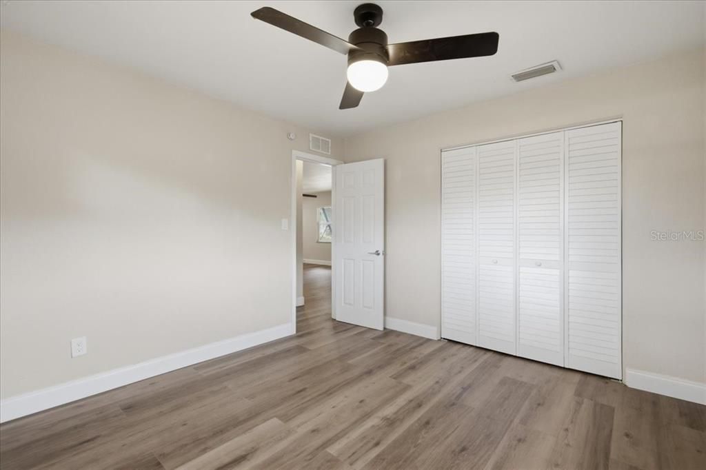 For Sale: $434,900 (3 beds, 1 baths, 1129 Square Feet)
